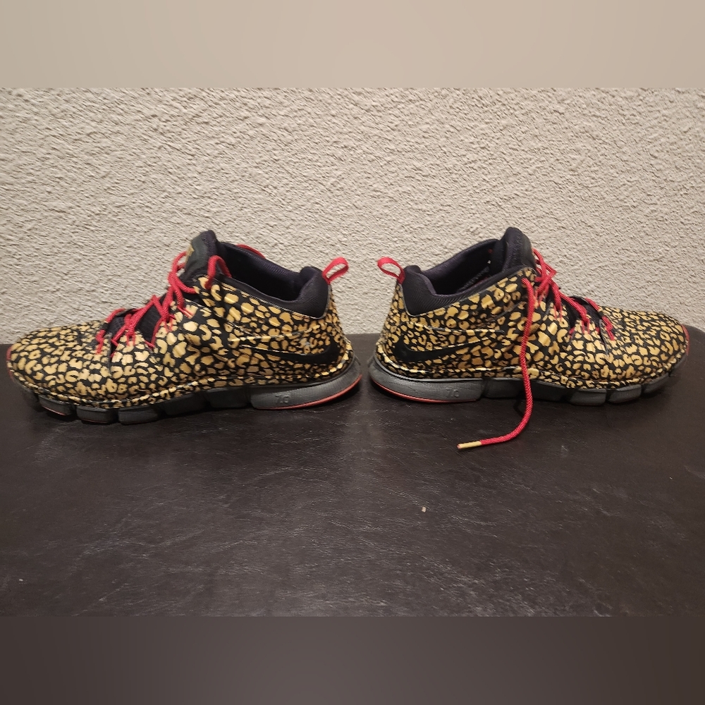 Nike Free Trainer 7.0 Cheetah Print Gold size 12 - Picture 3 of 8